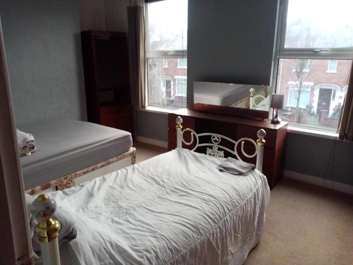 East Belfast Rooms Available Long Or Short Term Accommodation Exterior photo